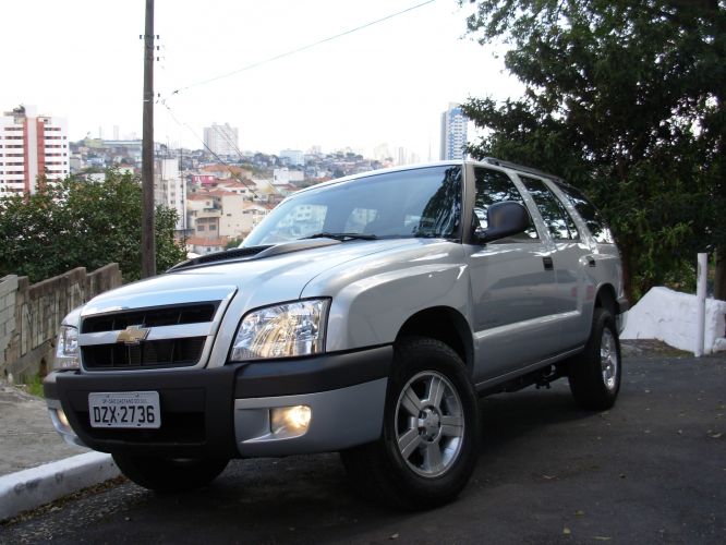 Carros na Web, Chevrolet Blazer Advantage 2.4 2005