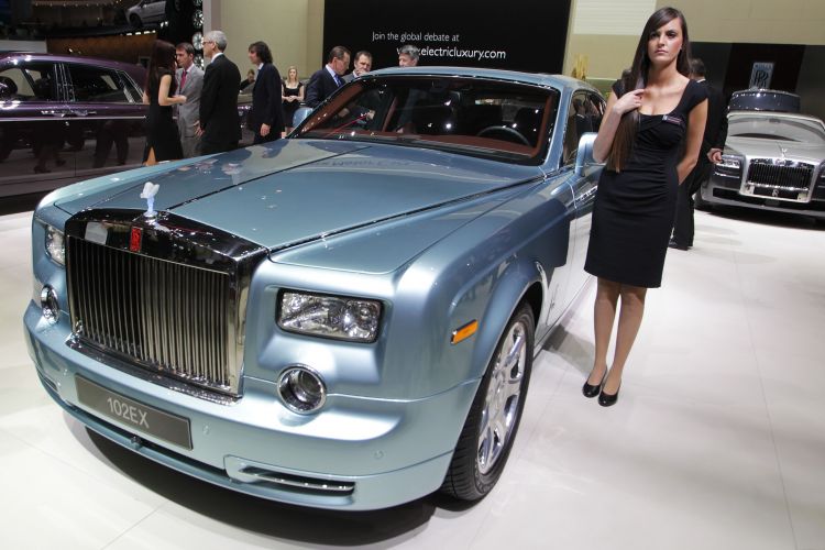 <b>Rolls-Royce 102EX</b>