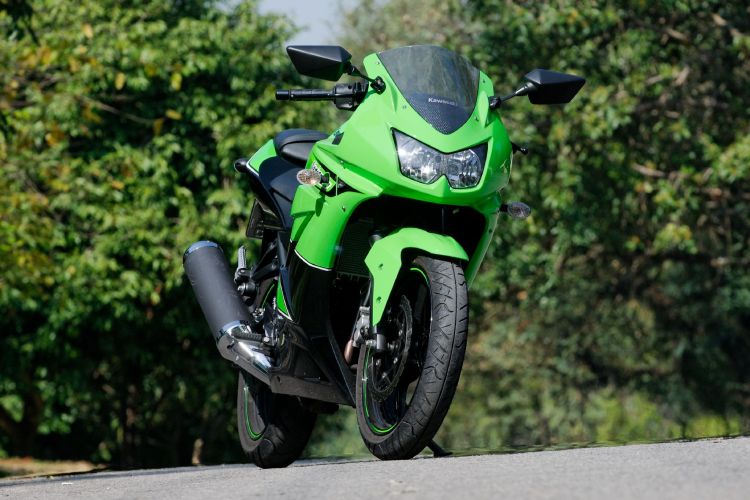 Ninja 250R Special Edition - Fotos - UOL Motos