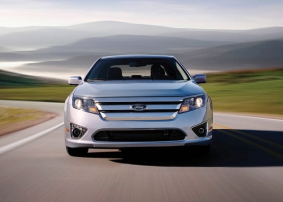 Versão híbrida do Fusion, carro de entrada nos EUA, é uma das responsáveis por marco da Ford - Divulgação