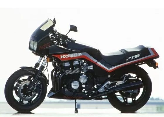 Honda CBX 750 - Anúncios para Alta performance