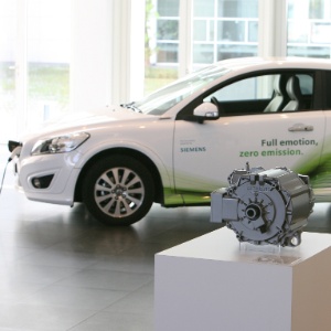 O Volvo C30 elétrico da Siemens: presidente diz que principal competência da companhia é a eletrificação