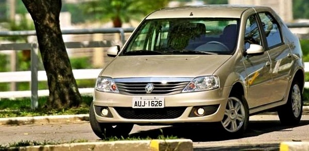 Renault Logan A/T - Luiza Dantas/Carta Z Notícias