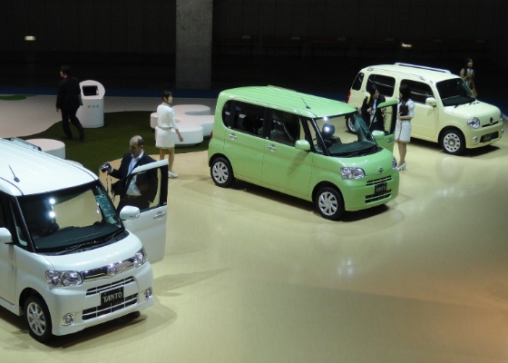 <b>Vamos brincar de carrinho? Estande da Daihatsu no Salão de Tóquio</b> - Claudio de Souza/UOL