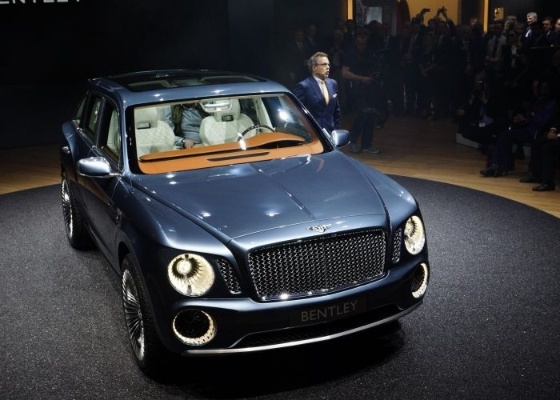 Bentley EXP 9 F quer conquistar os novos milionários, mas visual "exótico" pode atrapalhar - Newspress